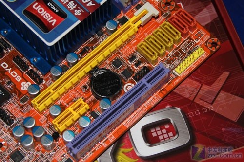 ˫��CPU+DX11�Կ� ÷��ȫ��APU��799Ԫ 