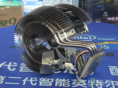 尾货更超值 华硕6热管温控散热卖149元