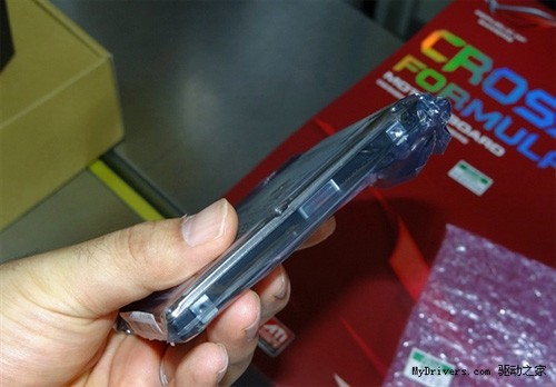 再扩容 首款9.5mm 1T笔记本硬盘上市