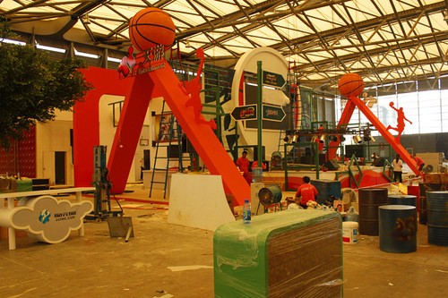 CJ唯一的一座篮球场天游展台曝光_chinajoy