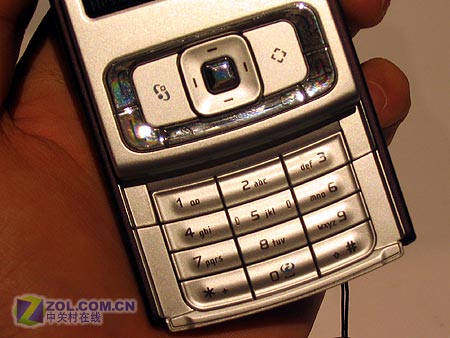 ֵ���ڴ���S60���� ŵ����N95�ֳ�����ͼƬ����,ͼ8-ZOL�йش����ߵ�8��
