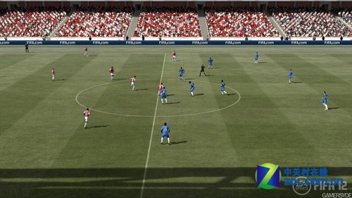 实况没落FIFA崛起 足球系列谁更好玩?