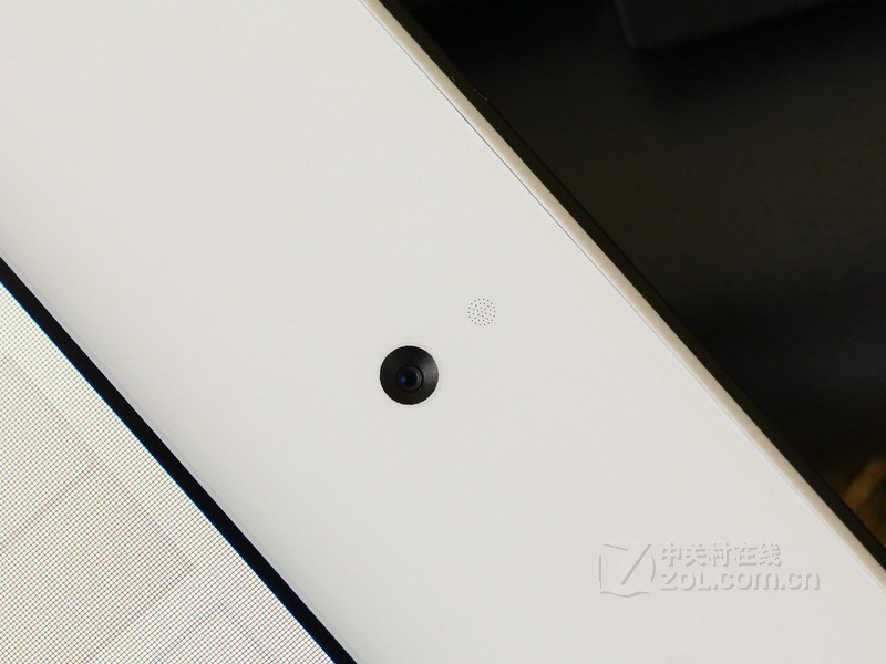 【室内效果图】iPad2白色前置摄像头图片 图1