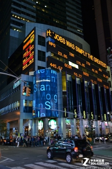 奥巴马与科技名人悼念乔布斯伟大创新_iTunes