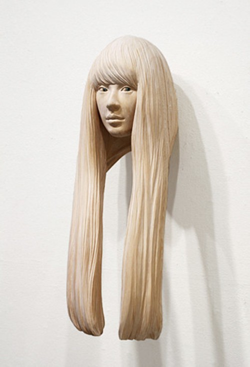 惟妙惟肖的木雕精力_动漫周边