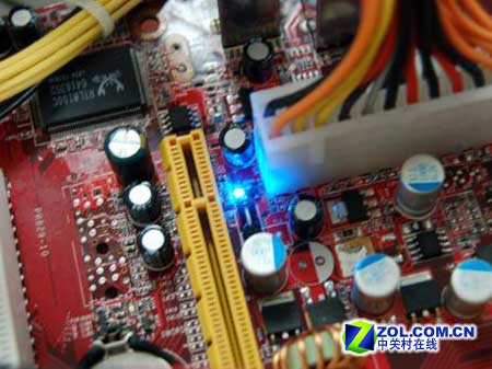 ���嶼�ܳ�Ϊ���ܺð��� ������ӢCM61ͼƬ����,ͼ8-ZOL�йش����ߵ�8��