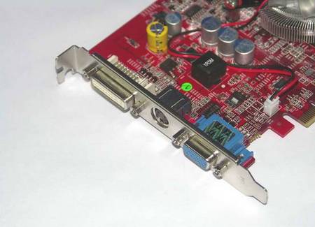 彻底摧毁7300GT祺祥高频1300XT DDR3仅499