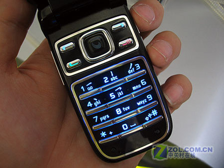 诺基亚什么型号的手机适合高中生?要翻盖的