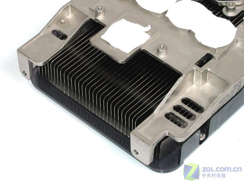 �����¼�Ԫ GF8800GTX/GTSȫ��λ����ͼƬ����,ͼ4-ZOL�йش����ߵ�4��