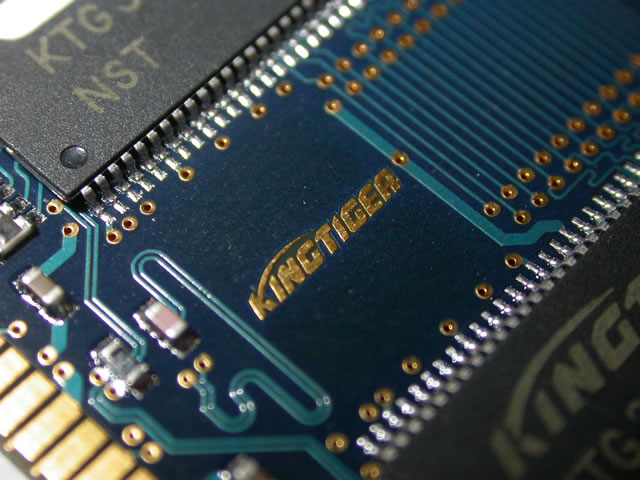 ��̩�ˣ�KINGTIGER��512MB DDR 400���ͻ���ͼƬ���� ��9�� -ZOL�йش����ߵ�9��