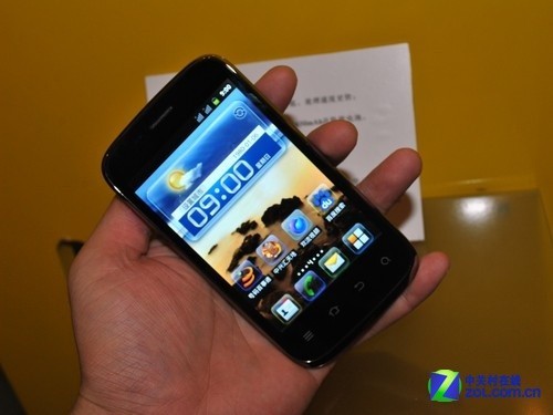 1.5GHz双核旗舰 中兴联合电信发布5新机