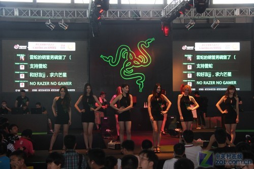 洋妞 DOTA一个也不少 Razer展台美女秀