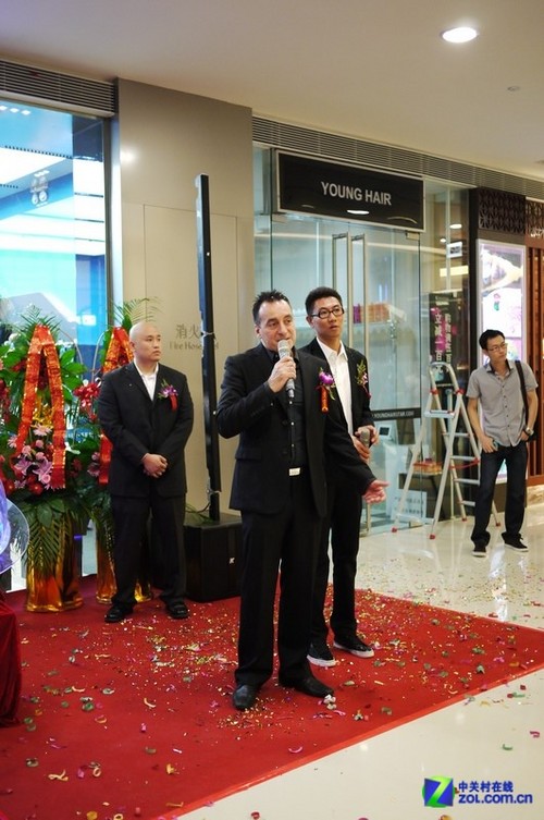 艺海国际拍卖_艺海国际人均消费(2)