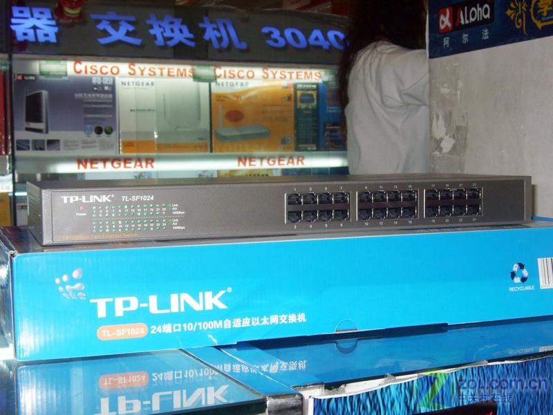 TP-LINKTL-SF1024ʵ��ͼ ��1��