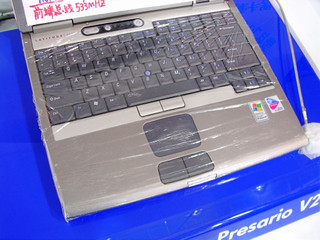 DELL Latitude D600(Ѹ��)