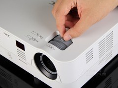 Я NEC V281+ͶӰ2500Ԫ 