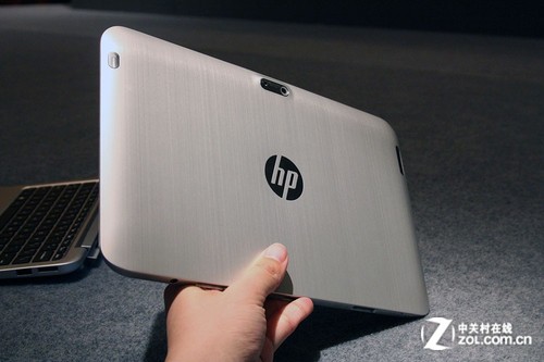 屏幕可插拔 惠普Envy X2真机曝光(图)