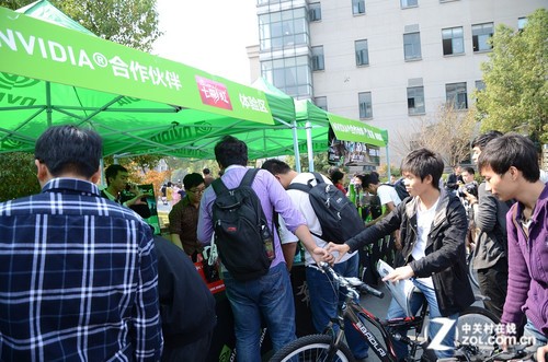 2012NVУ԰кվ㽭ҵѧĻ 