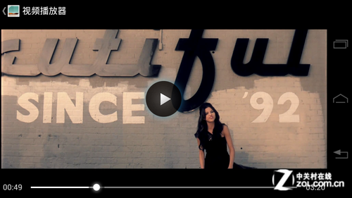 ����2GHz��Խ����˫�� Ħ��MT788���� 