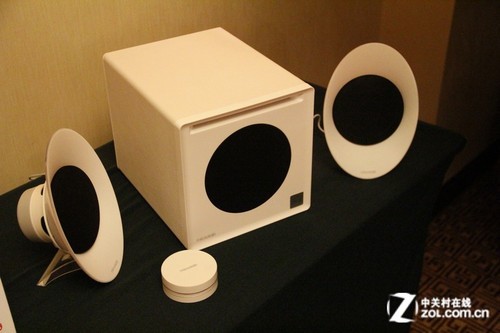 音响展2012: 麦博净听音箱fc50展出!