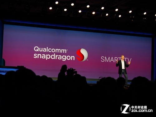 Born Mobile CES2013��ͨ��ֻ������800 