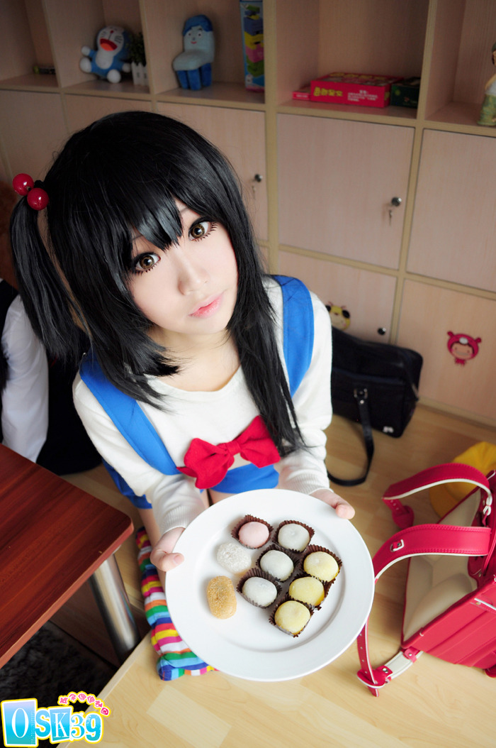 osk39《玉子市场》白色丝袜引爆中学课堂狂想