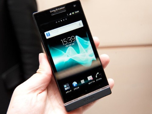 千呼万唤始出来 索尼lt26i五月吃果冻豆