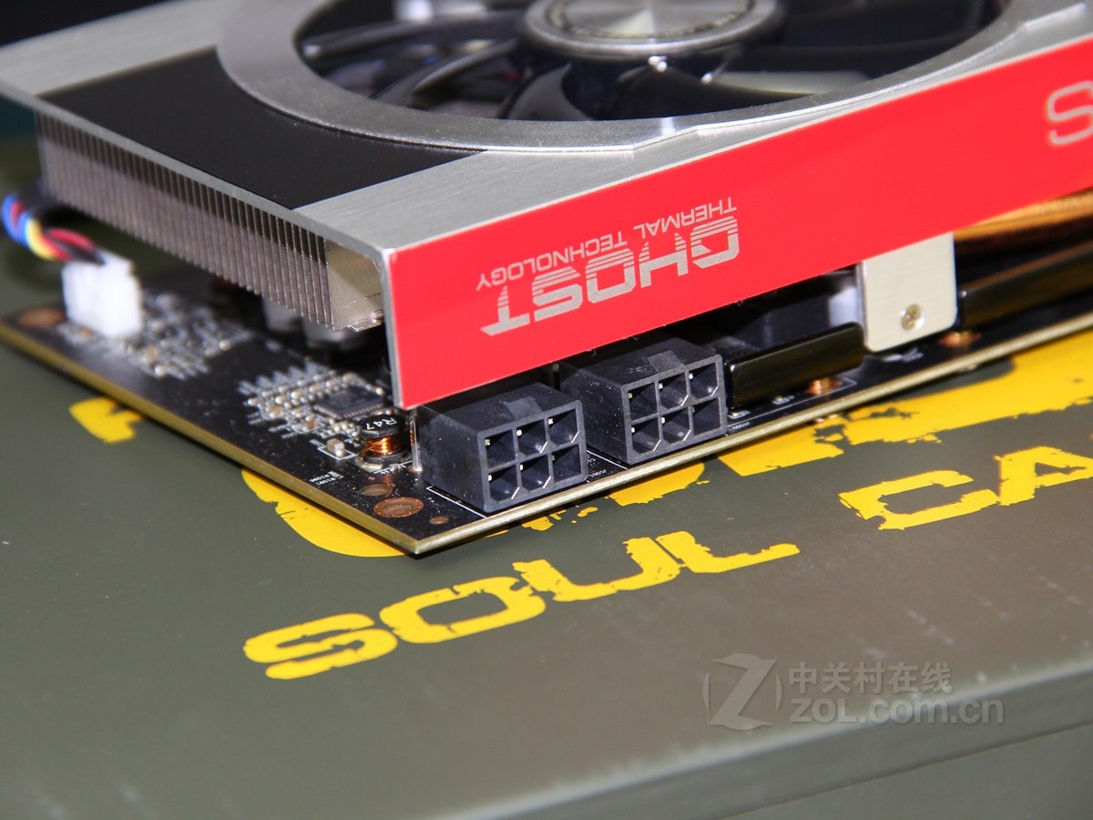 【高清图】xfx讯景(xfx)hd7850魔神2gb实拍图 图90-zol中关村在线