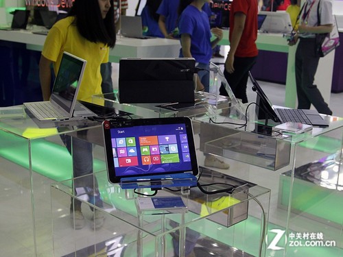 Computex΢��չ̨ Win8ƽ��Ϥ���ǳ� 