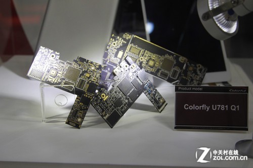 �߲ʺ���ĺ�ƽ��U781����Computex 