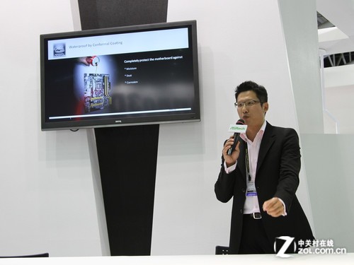 ��DIYer���صľ�ϲ ̨��ֱ�����淢���� 