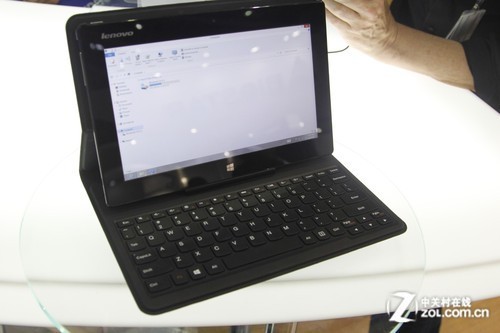 Computex�ֳ����飺��������Miix10ƽ�� 