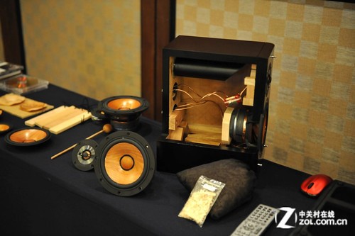 JVC 