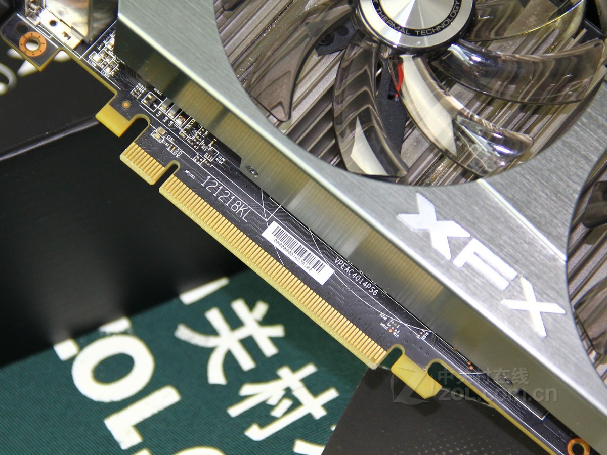 【高清图】 xfx讯景(xfx)hd7850魔尊实拍图 图97