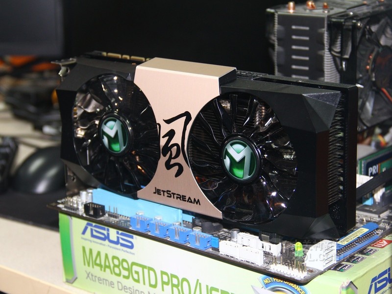 铭瑄gtx 760 jetstream 效果图(23/32)