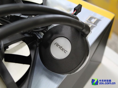 安钛克H1200一体式水冷散热器