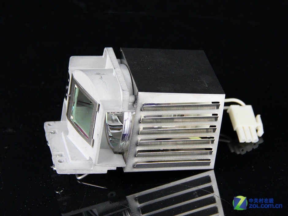 3d商教便携式投影机 奥图码es551图赏