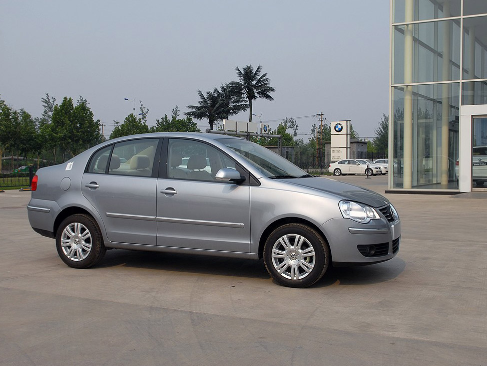 polo劲取1.6 at雅尊版