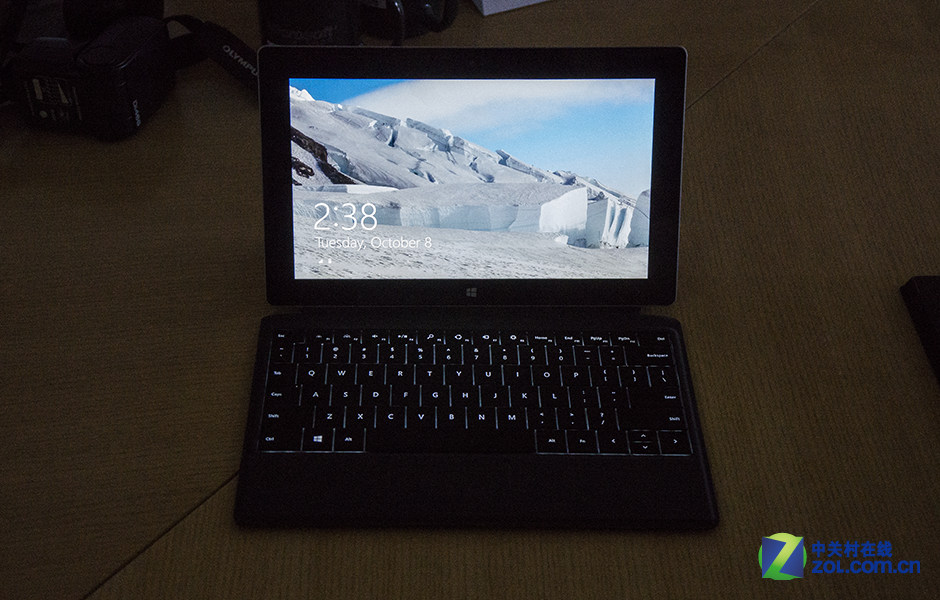 ϶Ա ΢Surface 2ͼ