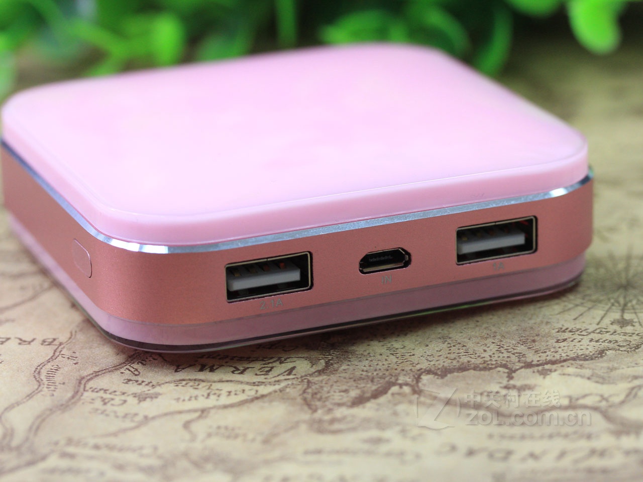 爱国者充电宝e90