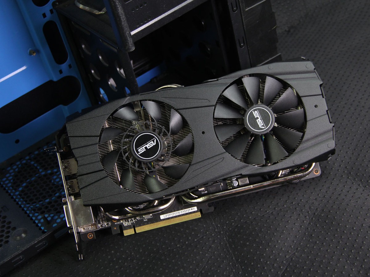 【高清图】 华硕(asus)圣骑士r9 290x-dc2oc-4gd5效果图 图77