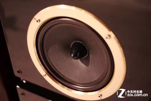 CES2014:HiVi����F2.2A���౾��չ�� 