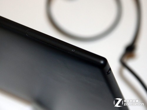 诺基亚MWC展出Lumia2520 现场真机试玩