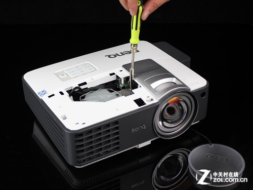 拒绝阴霾 明基dx819st教育互动短焦测试