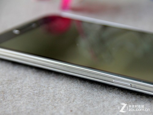 好贴又顺滑 麦多多三星S5玻璃贴膜体验