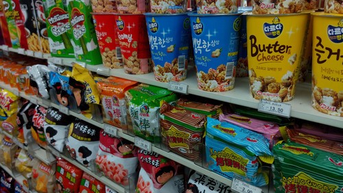 超高屏占比+仿皮后盖 飞利浦I928全面评测