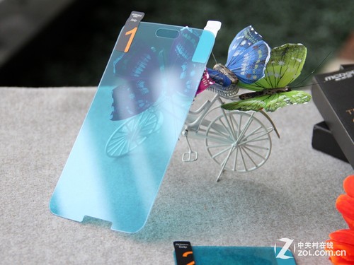 好贴又顺滑 麦多多三星S5玻璃贴膜体验