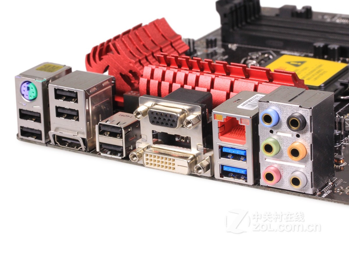 主板 msi微星主板 微星b85-g43 gaming 图片 局部细节图8 / 34隐藏