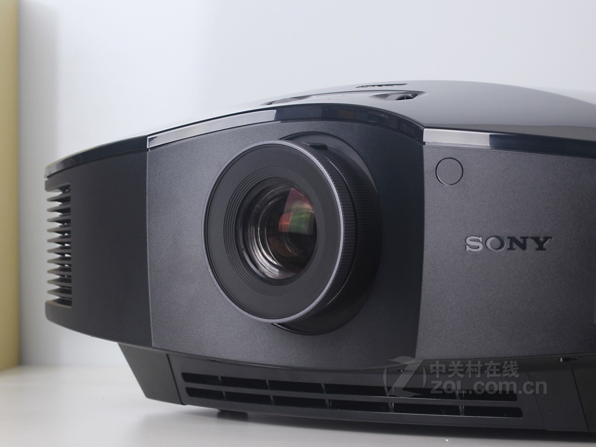 投影机 索尼投影机 索尼hw40es 图片 效果图 14 / 30隐藏
