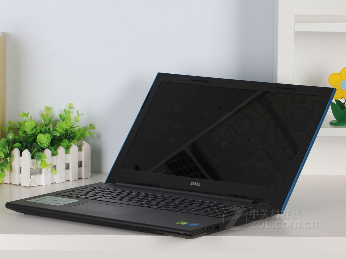 【高清图】 戴尔(dell)inspiron 灵越 15 3000(ins 15cd-4528l)原创图